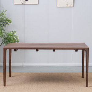 北美黑胡桃餐桌